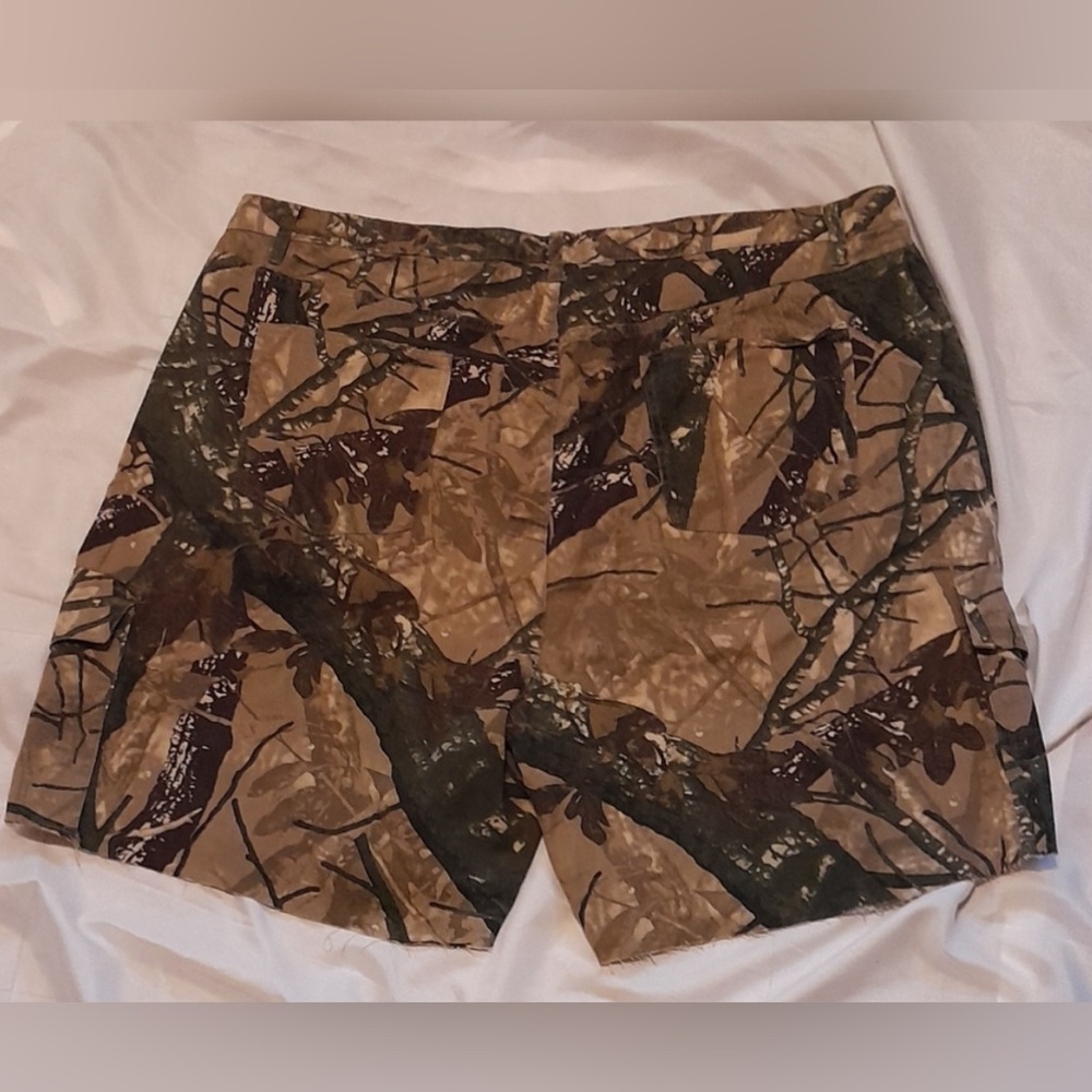 PrettyLittleThing Khaki Camo Denim Cargo Shorts USA Size 20 NWT